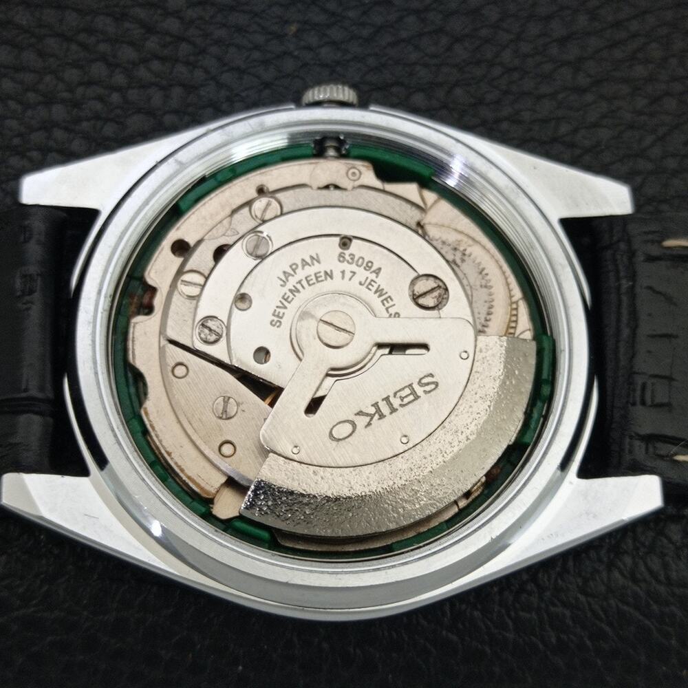 Vintage 1982 Seiko Automatic Mens Silver Watch W/daydate & Green accents - Picture 9 of 10